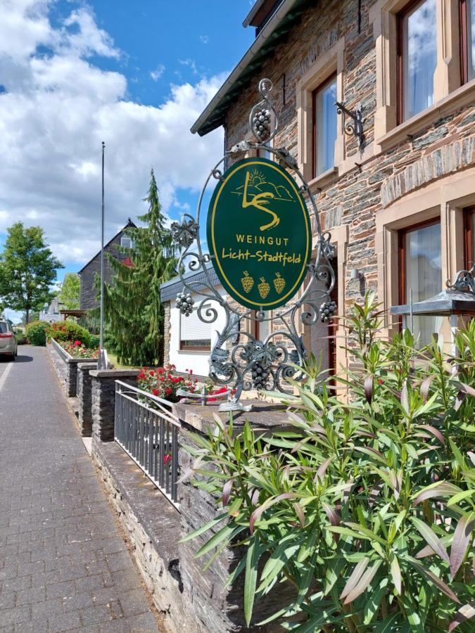 Weingut Licht-Stadtfeld 브라운버그 외부 사진